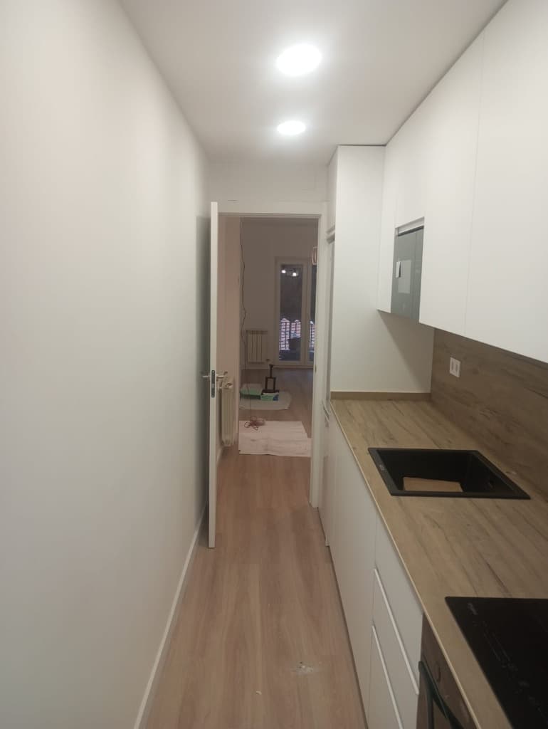 Cocina Blanca y Madera: fotografía 3 de 5
